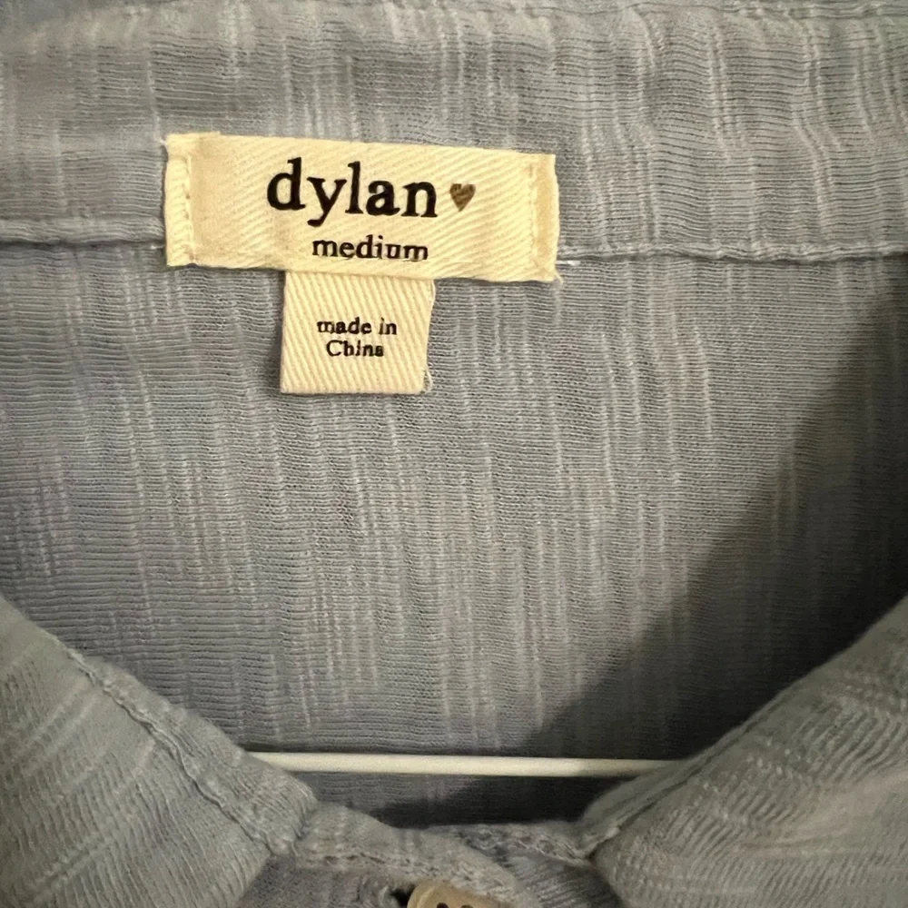 Dylan chambray blue button down knit shirt, size M. - Picture 3 of 5